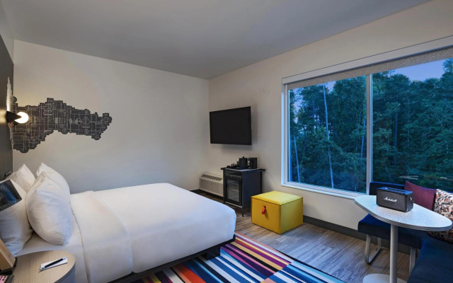 Aloft Little Rock West