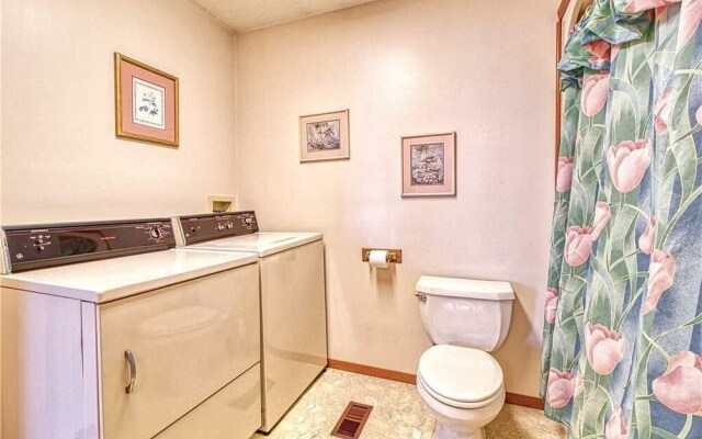 LeConte View 2 - One Bedroom Cabin