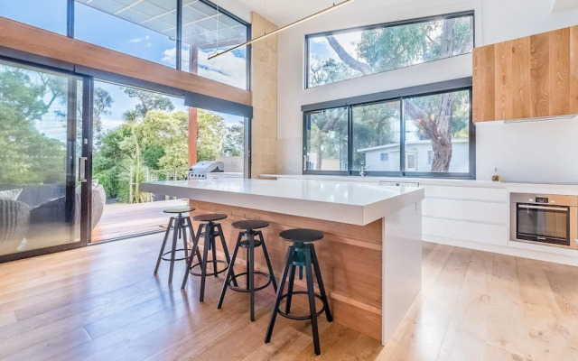 Coastal Elements - Free Wifi