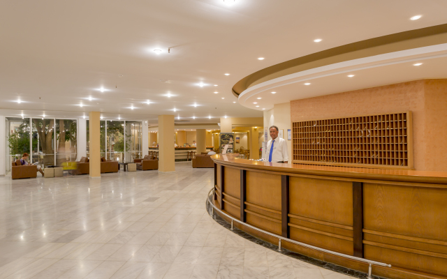 Dessole Dolphin Bay Resort – All Inclusive
