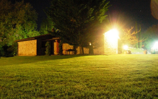 Two-room Apartment in the Middle of Tuscany
