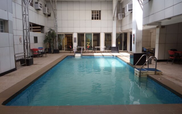 Zaaz Hotel