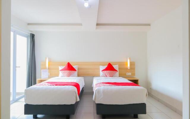 OYO Flagship 210 Amethyst Kemayoran Near RSUD Pademangan