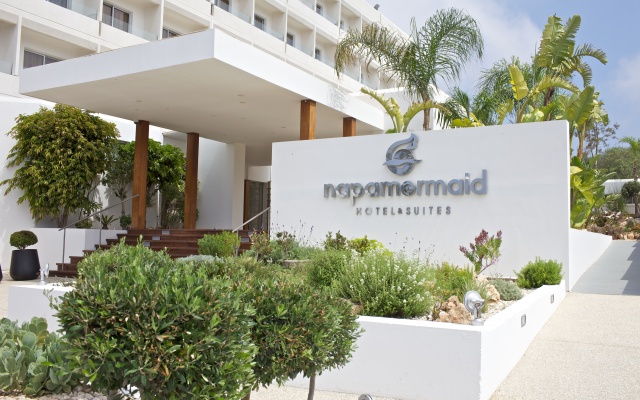 Napa Mermaid Hotel & Suites