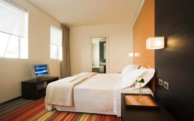 Victoria Hotel