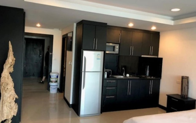 Platinum Suites Floor 6 Room 63