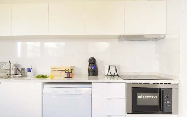 Oportoland T1 Design