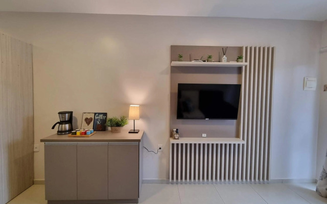 Curta Praia de Armação Casa Hortênsia