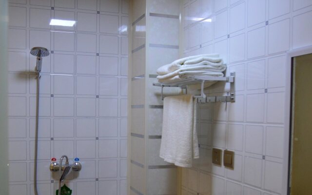Shunda Xian Xianyang Airport Hotel