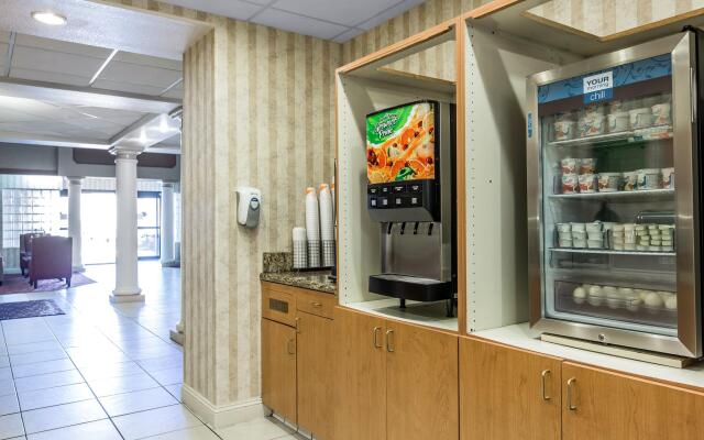 Comfort Suites Palm Desert I-10