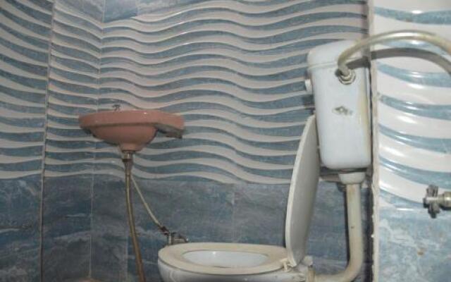 Aniket PG House