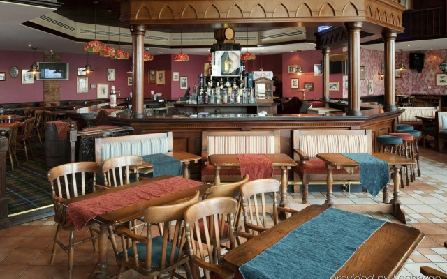 Movenpick Hotel Amman (ex Holiday Inn Amman)