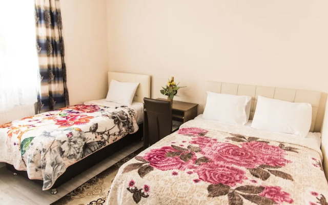 Nazar Suite Apart