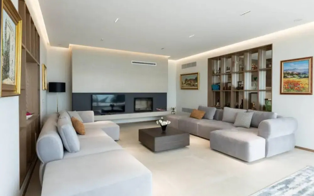 The Luxury Villa in Shkod r