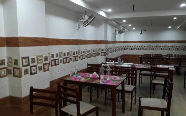 Goroomgo Shayon Residency Puri