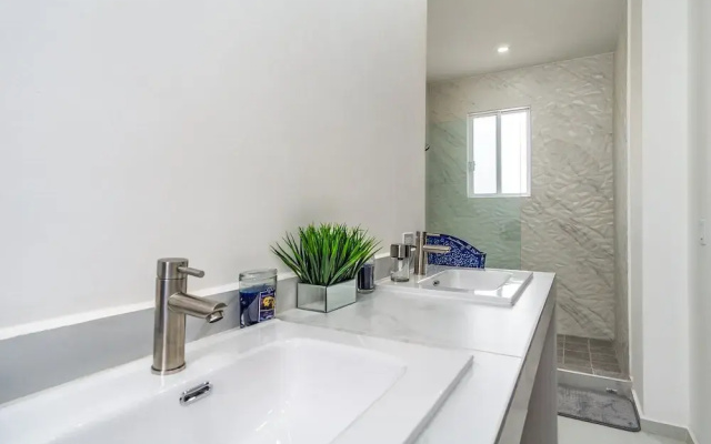 Ocean Pearl House Modern Gem Ocean View Home at Las Conchas