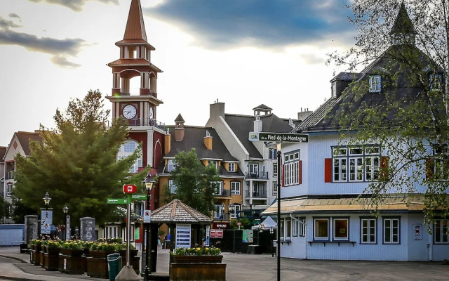 The MountainSide by Escapades Tremblant