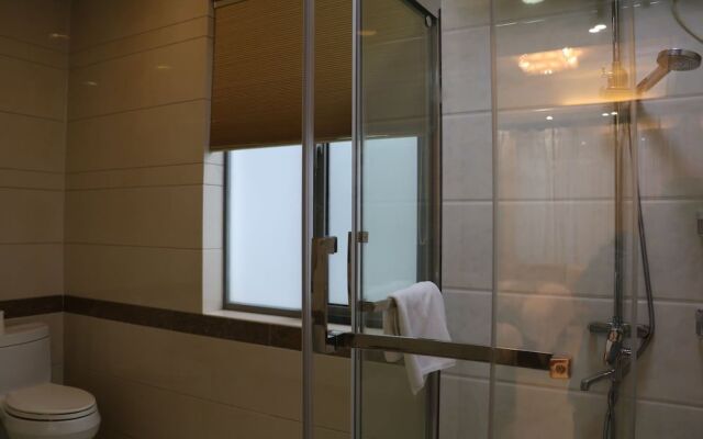 Yi Su Hotel Disneyland Pudong Airport