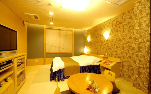Love Hotel Katsuragi Chapel Christmas - Adult Only