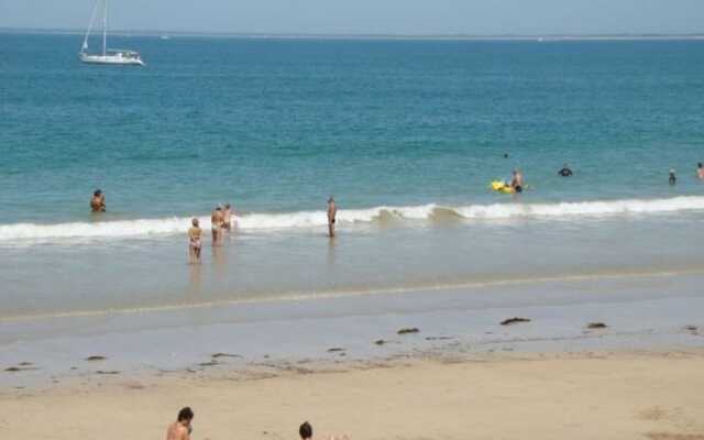 House With 2 Bedrooms in Sainte-marie-de-ré, With Wonderful City View