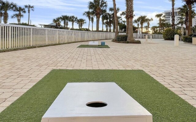 Picture Perfect 2 Bedroom Condo by RedAwning