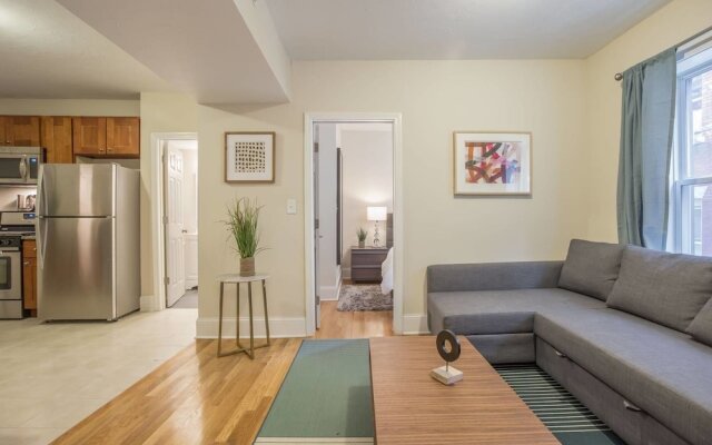 Quaint 3br/2ba Apt in North End by Domio