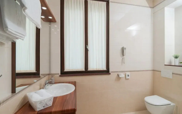 Luxury Rooms near Beach 2