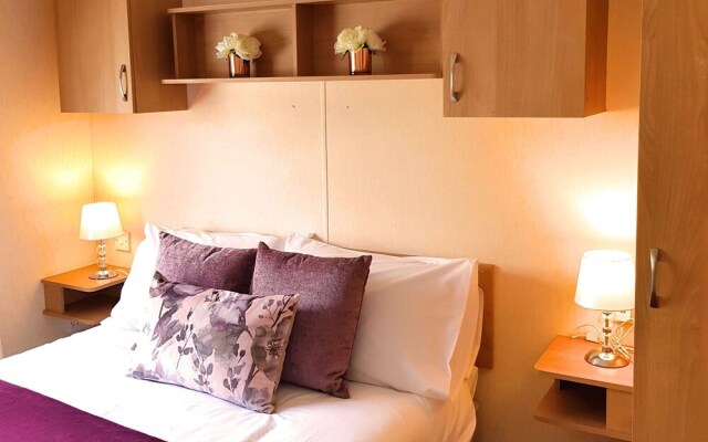 Pitch & Canvas - Self Catering at Broad Oak Farm