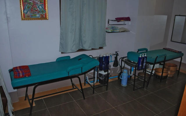 Golden Beach Resort Hotel