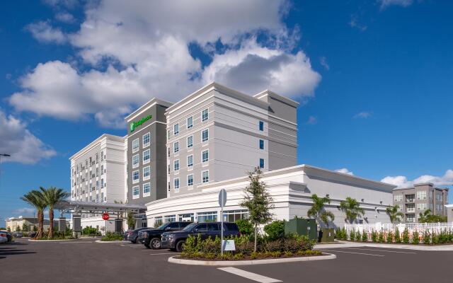 Holiday Inn & Suites Orlando - International Dr S, an IHG Hotel