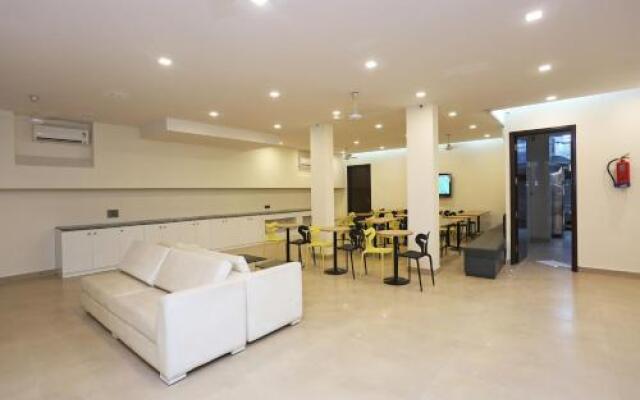 OYO 15228 Flagship New property @south city -2