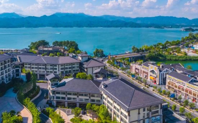 Hongting International Hotel（Central Lake District Store)