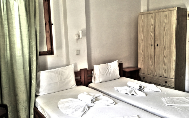 Matala Dimitris Villas and Hotel
