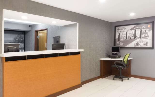 Super 8 by Wyndham Zanesville