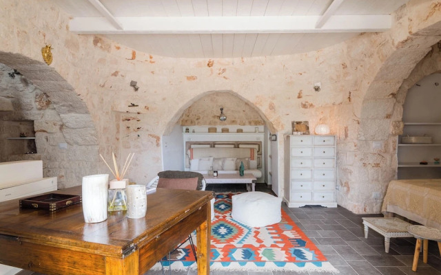 Trullo Letizia con piscina