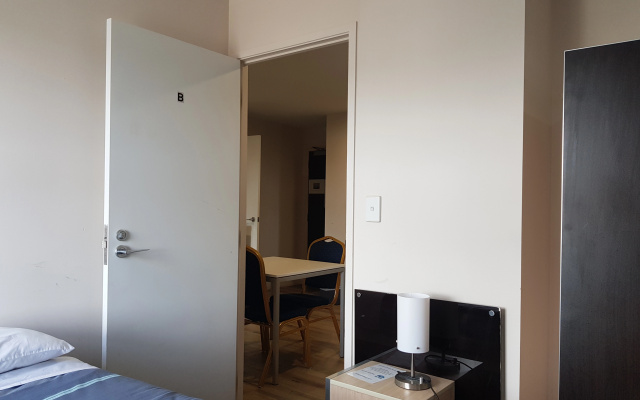 Empire Apartments – Guest Rooms – Auckland