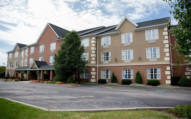 Country Inn & Suites by Radisson, Macedonia, OH