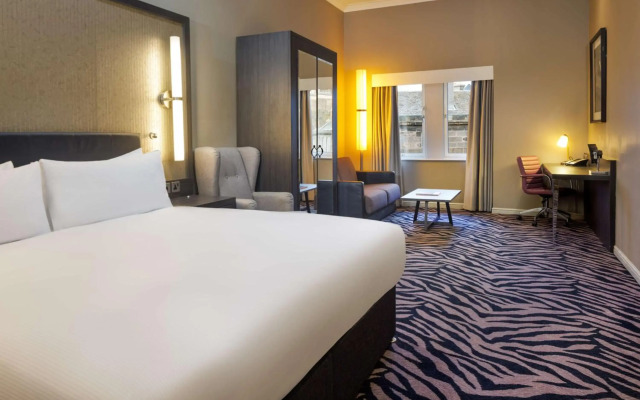 DoubleTree by Hilton Edinburgh City Centre