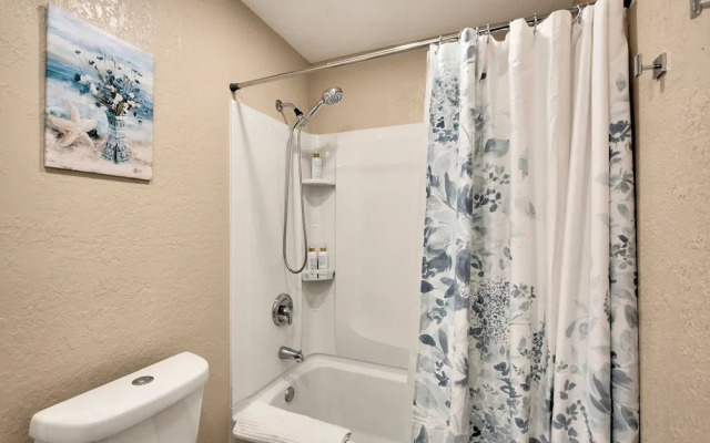 Sunny Escape-heated Pool