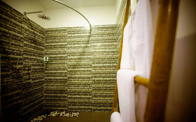 Diamond D'Angkor Boutique