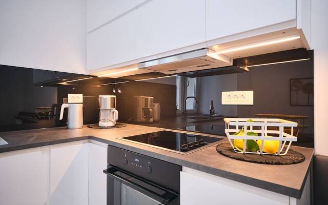 LaMer Luxury Suite by Litto