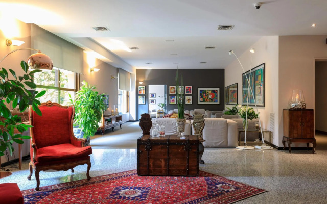 Brianteo Hotel And Restaurant