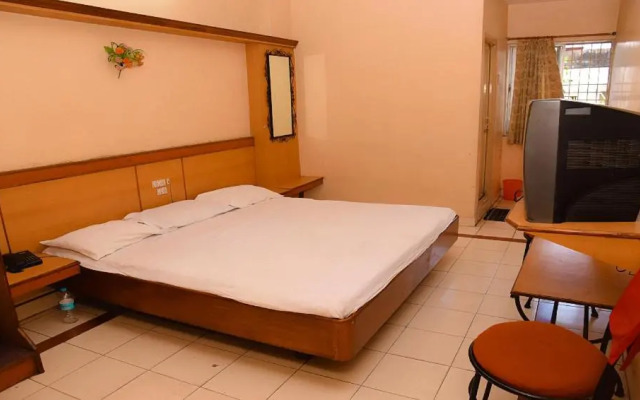 Hotel Vishnu Residency