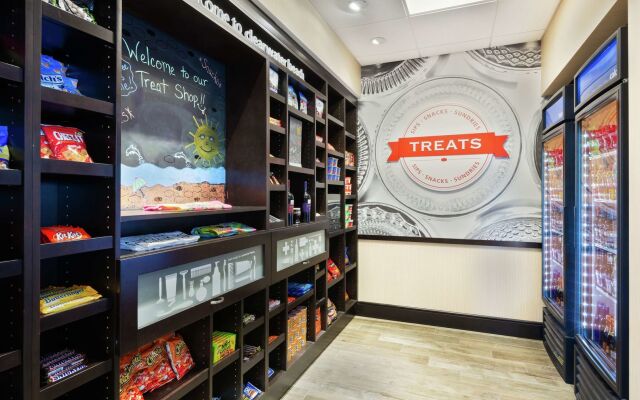 Hampton Inn & Suites Clearwater Beach