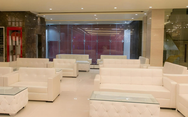 The Grand Parisian