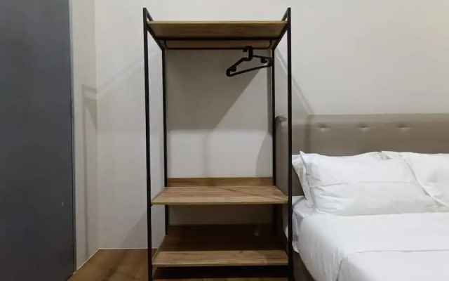 myRoom at 11 J Adams