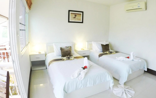 Chiangrai Lake Hill Resort