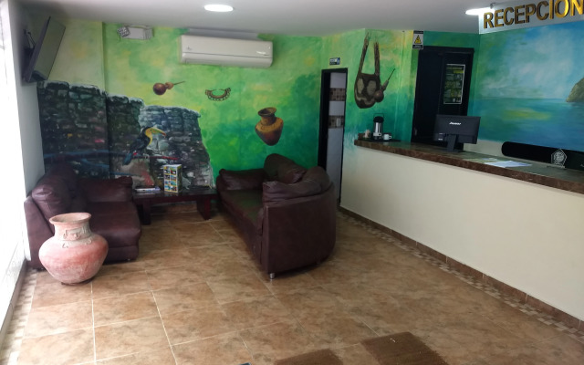 Hotel Tayromar
