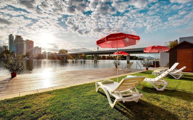 Strandhotel Alte Donau