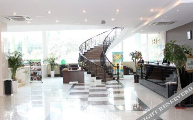 Zhongfang Grand Hotel